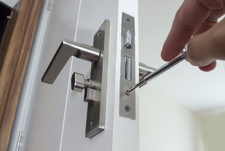 Our local locksmiths are able to repair and install door locks for properties in Newport Hampshire and the local area.
